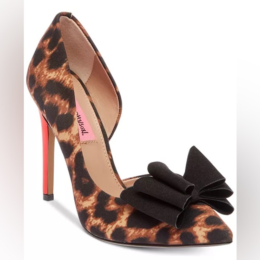 NIB Betsey Johnson Prince d'Orsay Evening Pumps